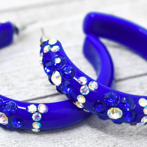 2" Flower Pattern Royal Lucite Rhinestone Earrings - Picture 12 of 12